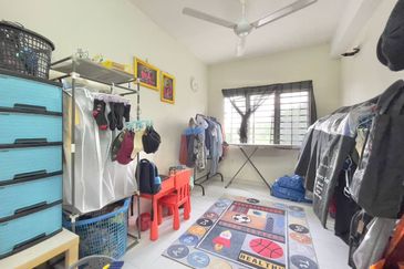 Kristal Villa Condominium