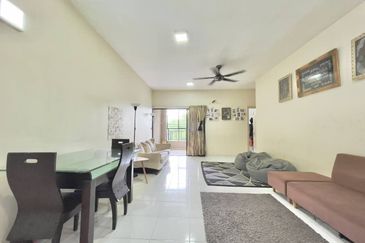 Kristal Villa Condominium