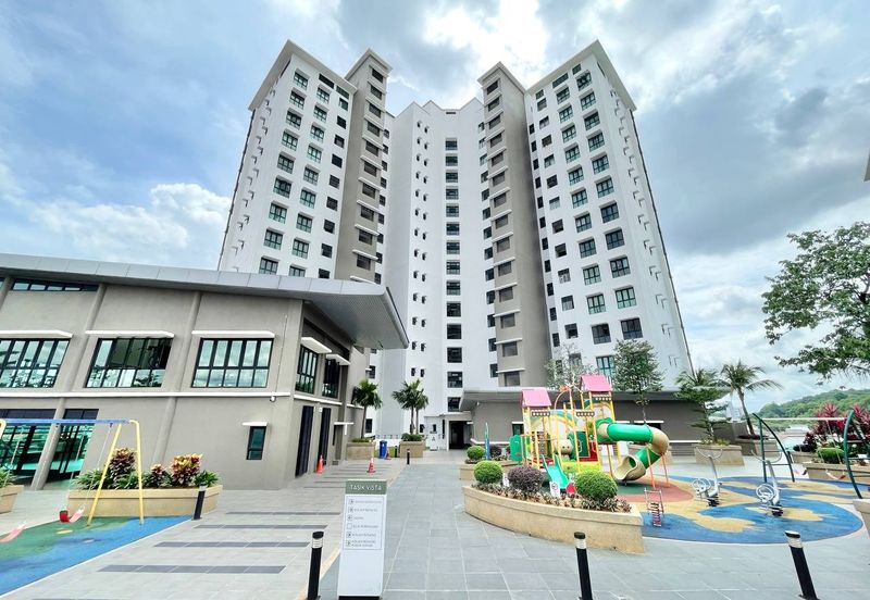 Lake Vista Residence (Tasik Vista Residen)