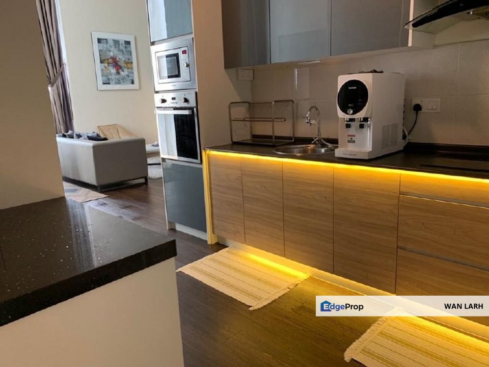 FULLY FURNISHED EVO SOHO DUPLEX CONDO BANDAR BARU BANGI, Selangor, Bangi