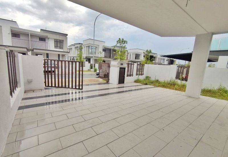 Frossa @ Setia Ecohill 2