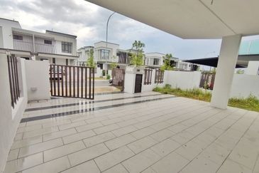 Frossa @ Setia Ecohill 2