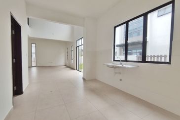 Frossa @ Setia Ecohill 2