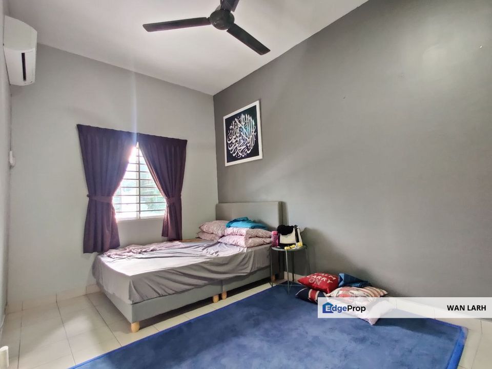 WELL MAINTAINED EMBUN RESIDENCE PUNCAK SAUJANA KAJANG, Selangor, Kajang