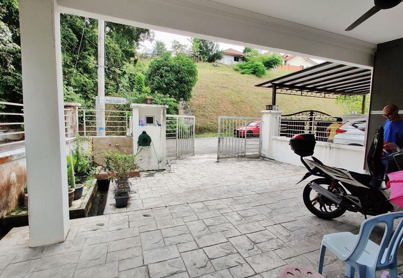 Taman Desa Saujana Langat