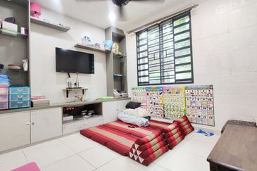 Taman Desa Saujana Langat