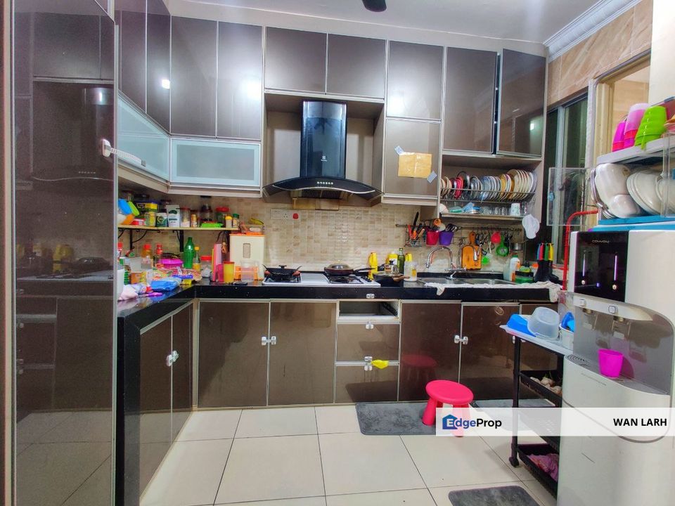 ENDLOT DOUBLE STOREY TERRACE HOUSE TAMAN DESA SAUJANA LANGAT HULU LANGAT (NOT FACING OTHER UNIT), Selangor, Hulu Langat