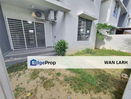 GROUND FLOOR AND FACING POOL IVORY RESIDENCE CONDOMINIUM MUTIARA HEIGHT KAJANG, Selangor, Kajang