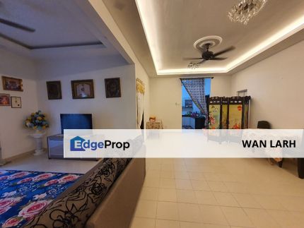 BIGGEST SIZE 1460 SQFT EMBUN RESIDENCE APARTMENT PUNCAK SAUJANA KAJANG, Selangor, Kajang