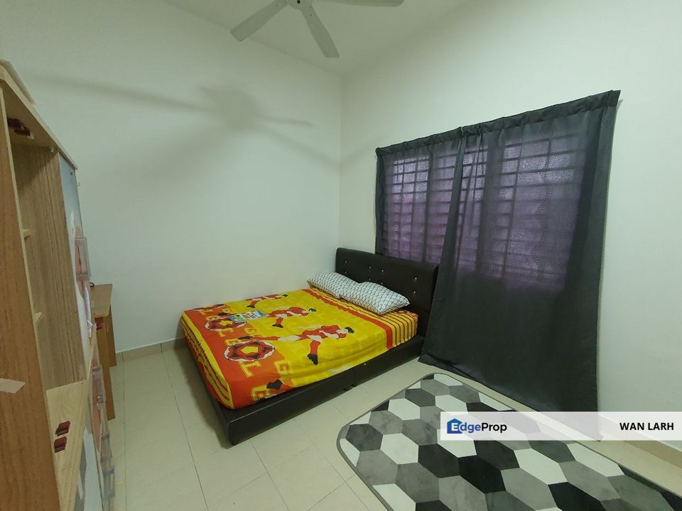 BIGGEST SIZE 1460 SQFT EMBUN RESIDENCE APARTMENT PUNCAK SAUJANA KAJANG, Selangor, Kajang