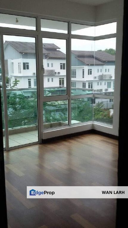  3STY BUNGALOW AMBROSIA KINRARA RESIDENCE @ PUCHONG, Selangor, Puchong
