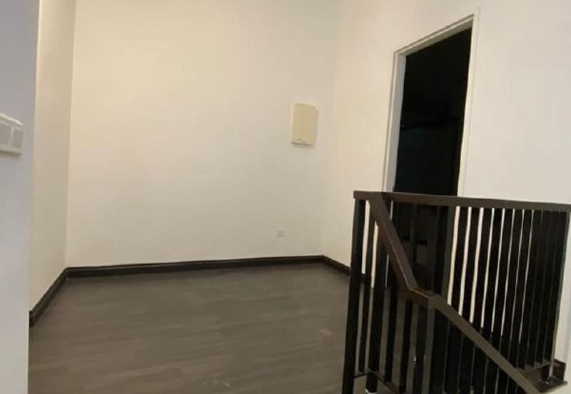 Merrydale @ Eco Majestic