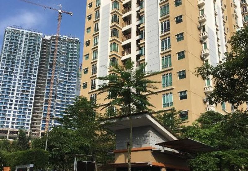 Villa Park Condominium