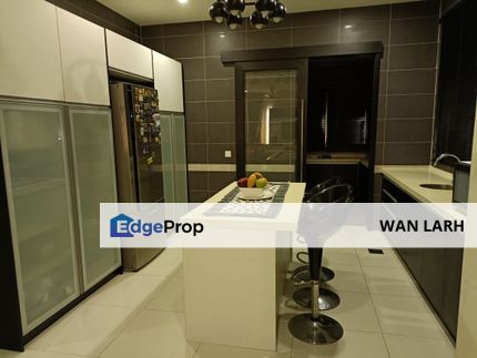 DOUBLE STOREY SEMI-D BANGI LAKEHILL VILLAS @ BANDAR BARU BANGI, Selangor, Bangi
