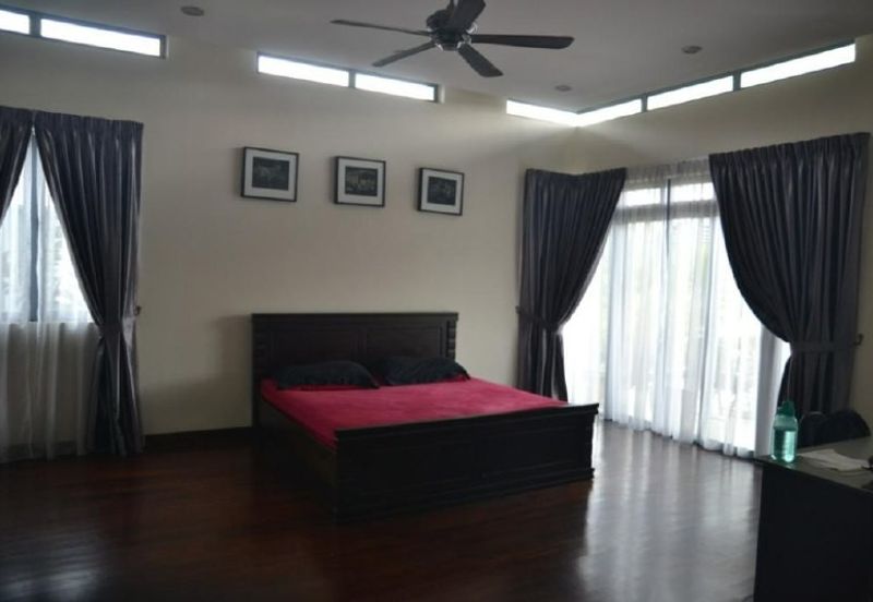 Bangi Lakehill Villas