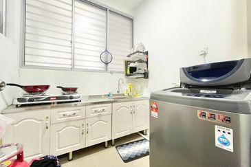 Platinum Splendor Residence