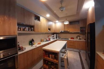 Lagenda Waterfront Homes