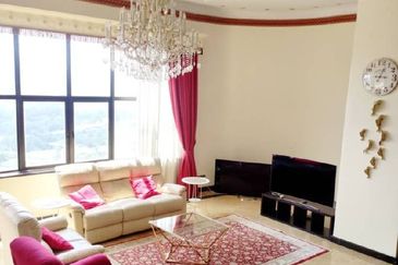 Villa Putra Condominium