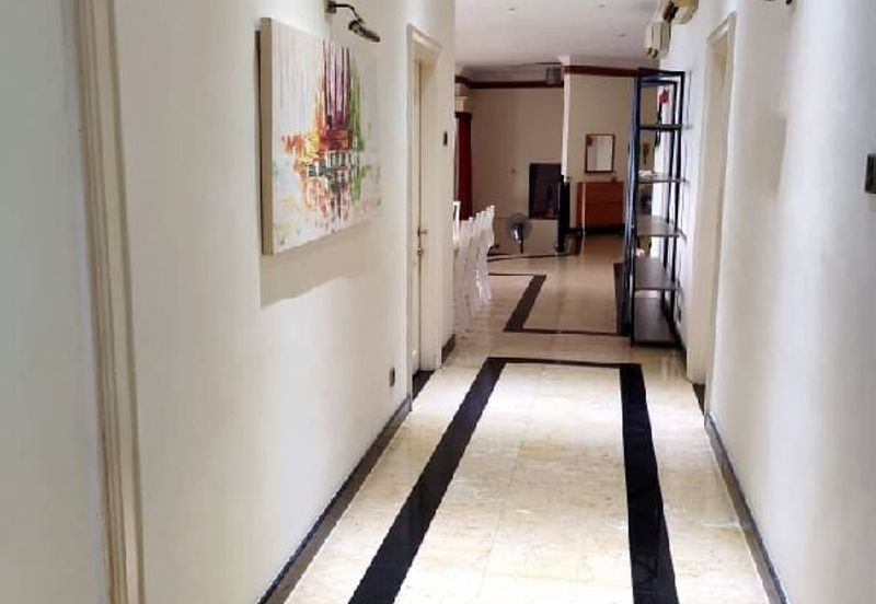 Villa Putra Condominium