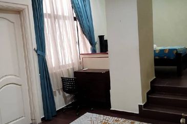 Villa Putra Condominium