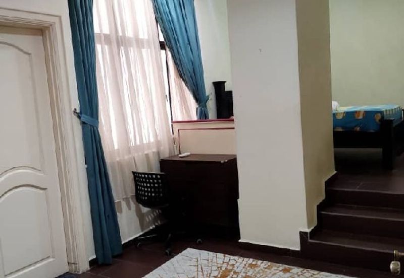 Villa Putra Condominium