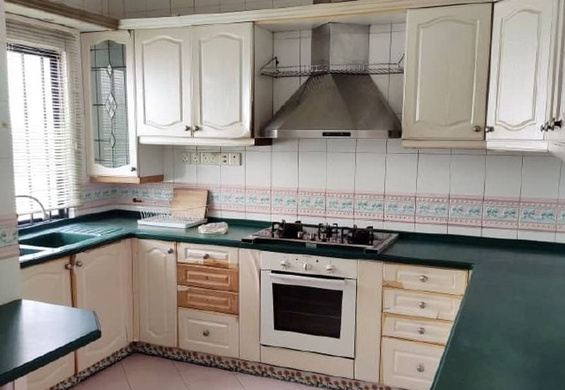 Villa Putra Condominium