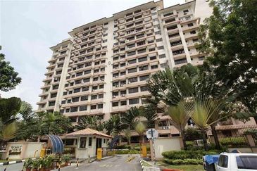 Bayu Tasik Condominium