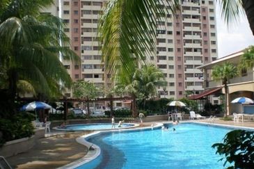 Bayu Tasik Condominium