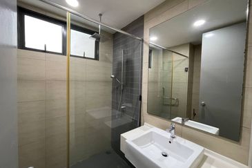 Infiniti 3 Residences