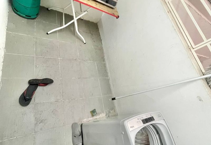 Springville Residence