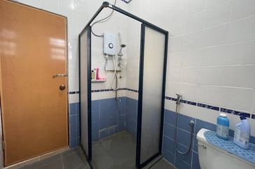 Kampung Sungai Kantan