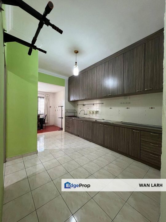 🔥🔥 BELOW MARKET 🔥🔥 Renovated 2 Storey Terrace Taman Harmoni Bandar Teknologi Kajang, Selangor, Kajang