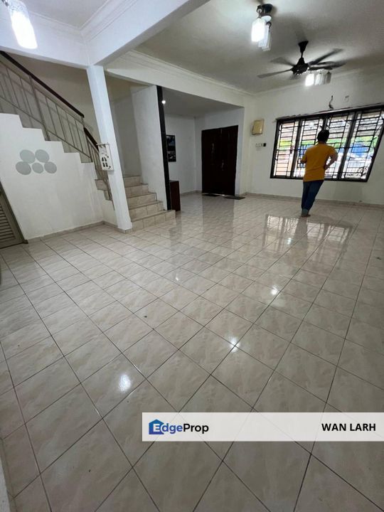 🔥🔥 BELOW MARKET 🔥🔥 Renovated 2 Storey Terrace Taman Harmoni Bandar Teknologi Kajang, Selangor, Kajang