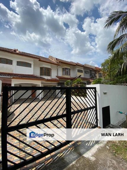 Refurbished Unit 2 Storey Terrace Seksyen 3, Taman Kajang Utama, Kajang , Selangor, Kajang