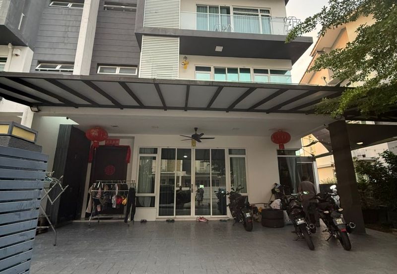 Bandar Mahkota Cheras