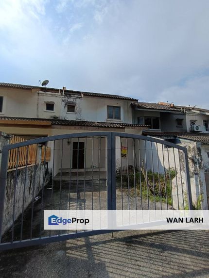 Double Storey Taman Mega Jaya, Cheras, Selangor, Cheras