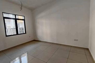 Bandar Tun Hussein Onn