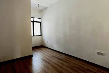 Bandar Tun Hussein Onn