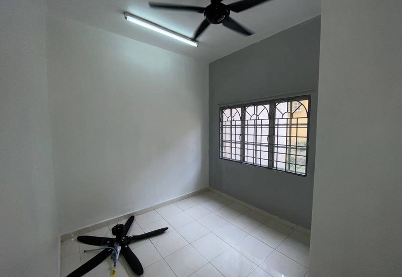 Jalan Suakasih @ Tun Hussein Onn