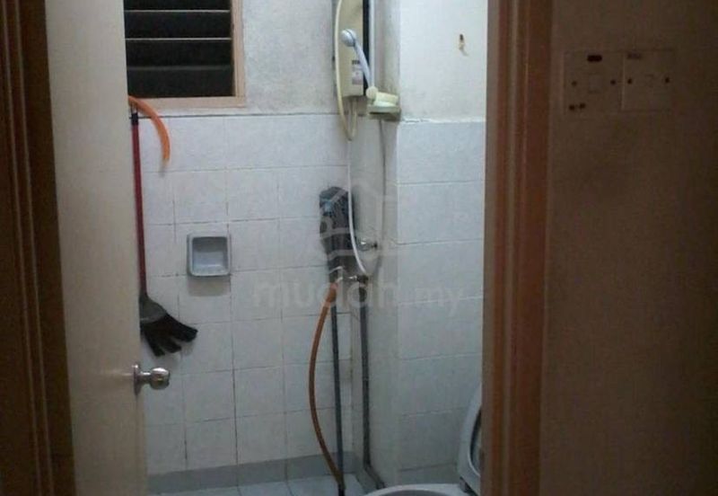 Bayu Tasik Condominium