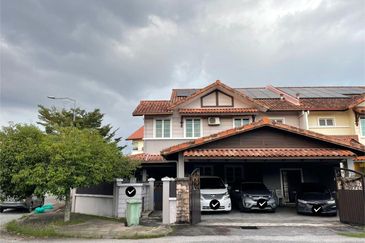 Bandar Tun Hussein Onn