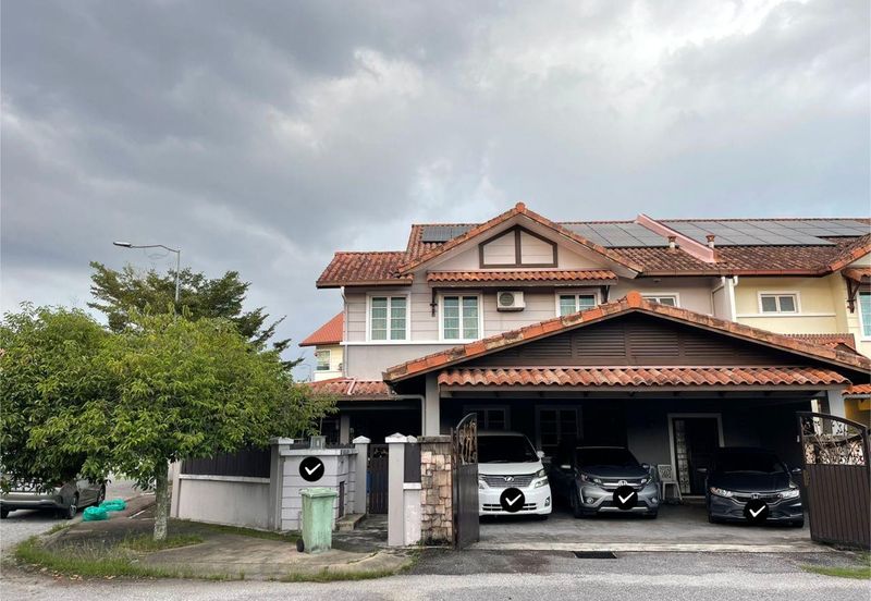 Bandar Tun Hussein Onn