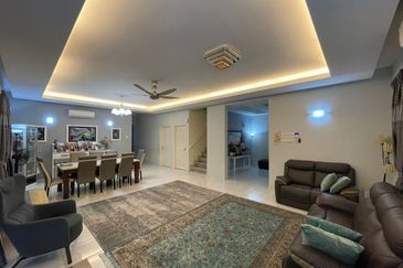 Bandar Tun Hussein Onn