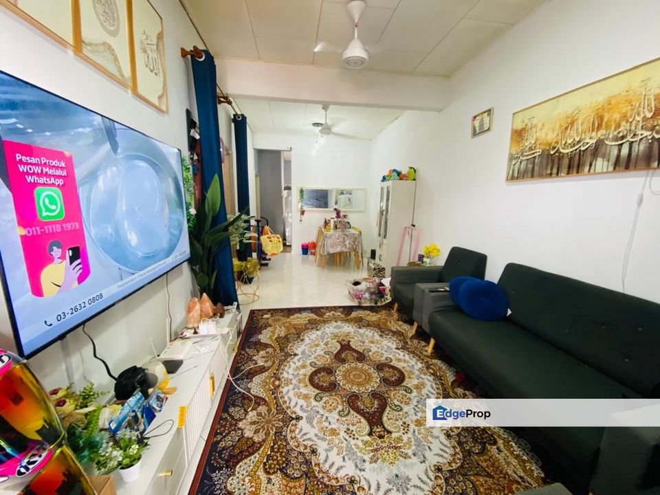 Facing Open Single Storey Terrace House, Seksyen 6 Bandar Rinching Semenyih (Intermediate), Selangor, Semenyih