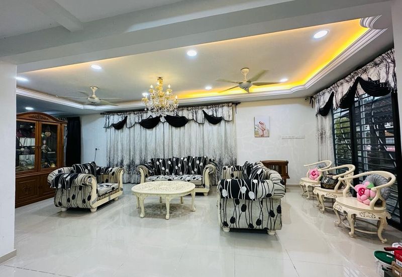 Corner Lot Double Storey Extended/Renovated Bandar Baru Sungai Long