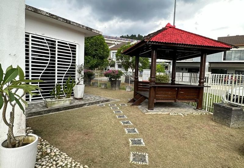 Corner Lot Double Storey Extended/Renovated Bandar Baru Sungai Long