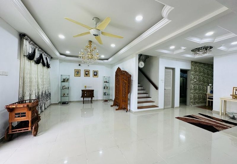 Corner Lot Double Storey Extended/Renovated Bandar Baru Sungai Long