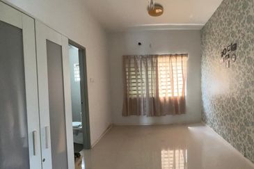 Corner Lot Double Storey Extended/Renovated Bandar Baru Sungai Long