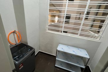 LBS Skylake Residence