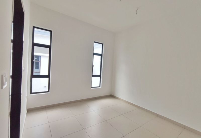 Frossa @ Setia Ecohill 2